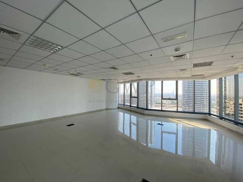 2 Fitted office I High floor I Almas tower view