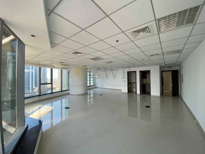 4 Fitted office I High floor I Almas tower view