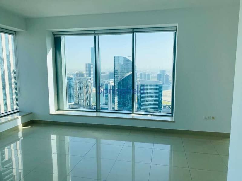 3 Amazing view | High floor | Prime Location