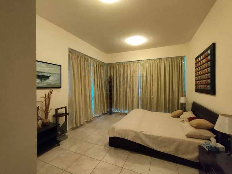 17 3-Bedroom Fully Furnished apartment Dubai Marina .