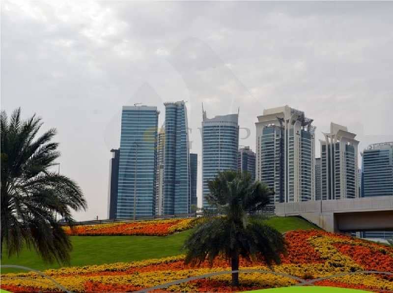 8 Fitted office with SZR and Golf course view