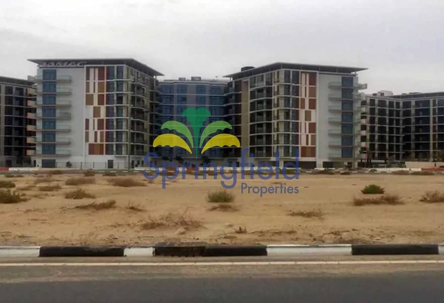 10 Ready to move in brand new unit | Fully furnished