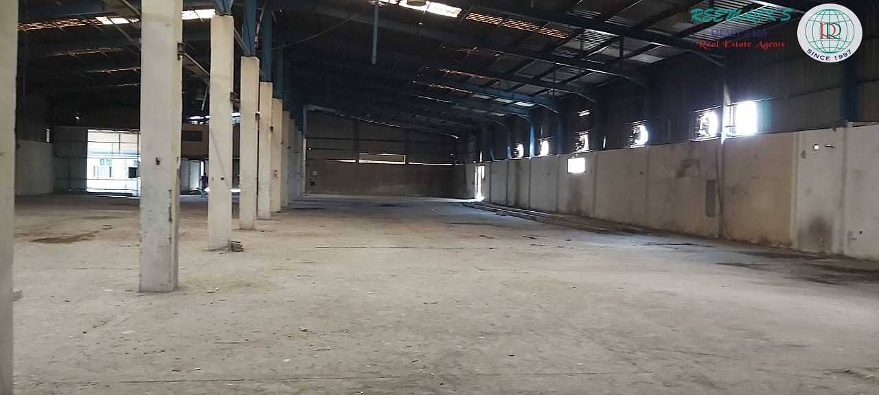 4 WAREHOUSE WITH OFFICE SPACE IN INDUSTRIAL AREA 10