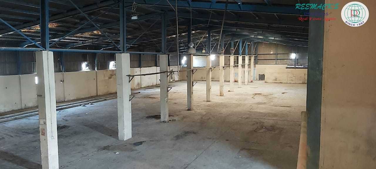 9 WAREHOUSE WITH OFFICE SPACE IN INDUSTRIAL AREA 10