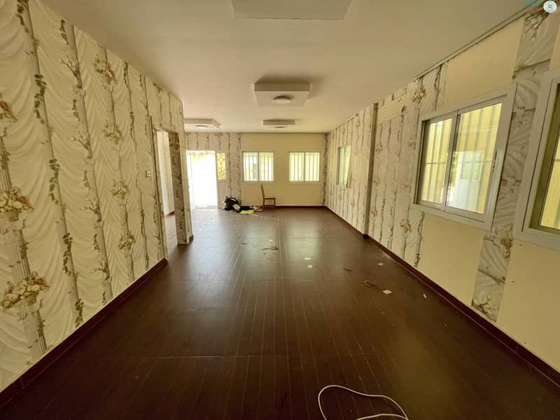 9 3 BHK SINGLE  STOREY VILLA  ON RAMLA  EAST AREA