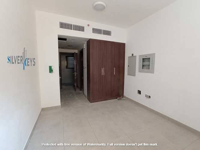 4 BRAND NEW -  FULL BUILDING - HOTEL APARTMENT -  BUR DUBAI