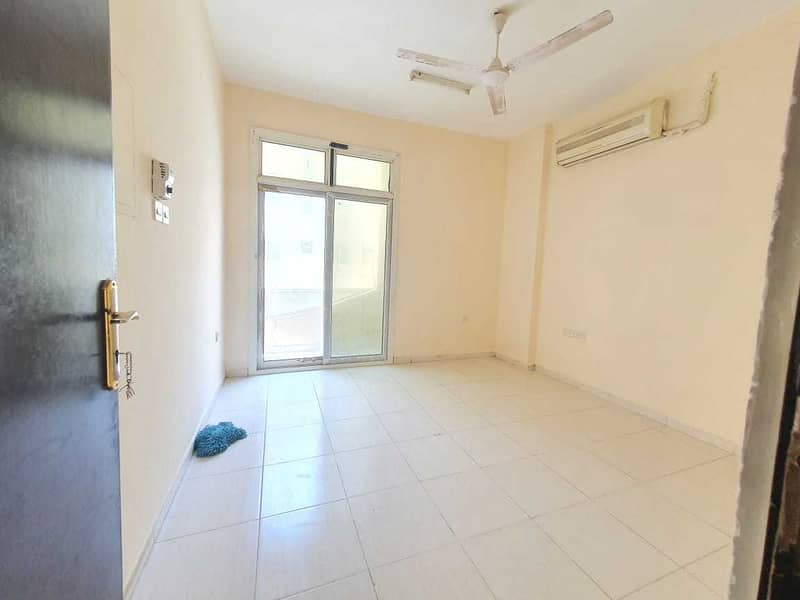 Hurry up offer 1bhk just 16k with balcony and one month free close to Dubai exit