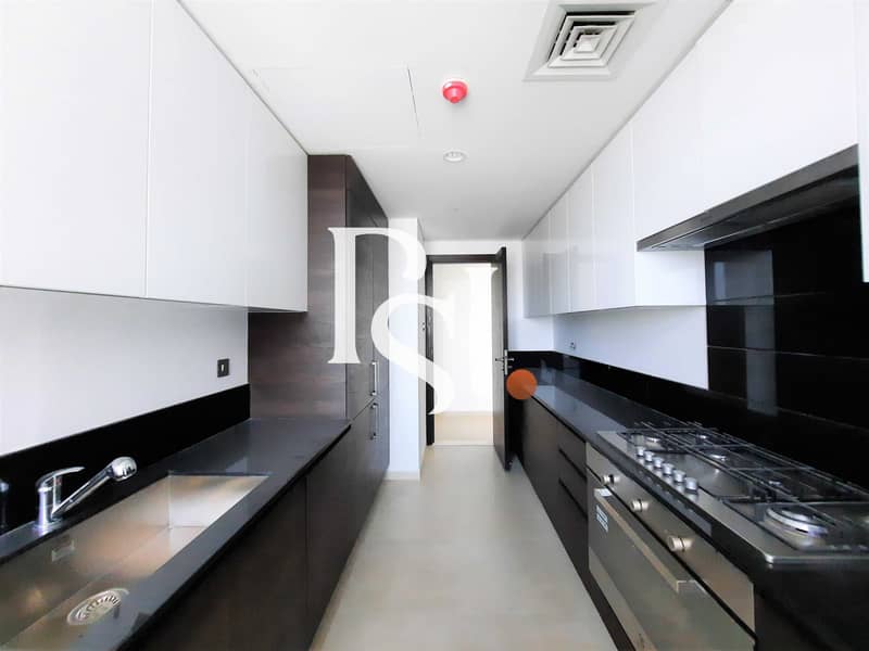 8 BrandNew 3 BHK / Equipped kitchen/ Middle Floor /