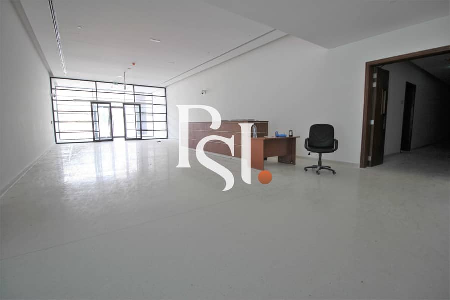 9 Chiller Free | Prime Location | Open Spaces for Office