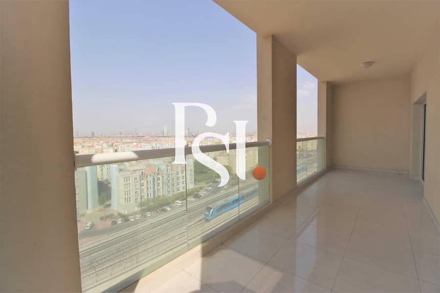 Chiller  Free |  2 Bedrooms | Huge balcony | Near METRO