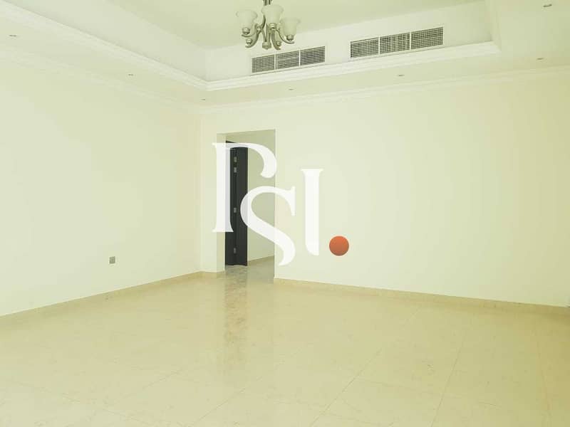 3 Commercial Villa l 5BR + Maid l Private Pool