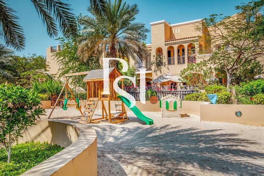 11 Stunning 2 BR Villa with Private Terrace/Al Sufouh