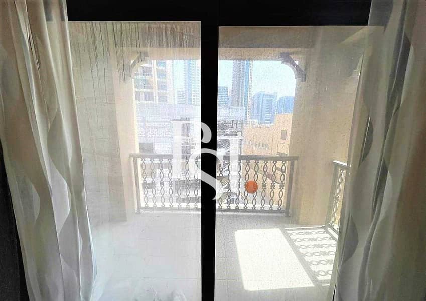 21 1 BHK / Furnished / 5 mins to Burj Khalifa