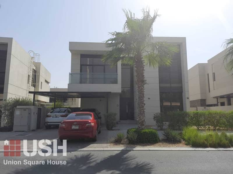 Genuine / Ready to move in V4 / Paramount Luxury Furnished Upgraded Landscaped Villa Genuine / Ready to move in V4 / Paramount Luxury Furnished Upgraded Landscaped Villa