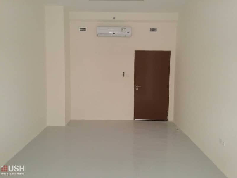 7 Dragon Mall-Al Warsan | 12 person capacity| Rent 3000