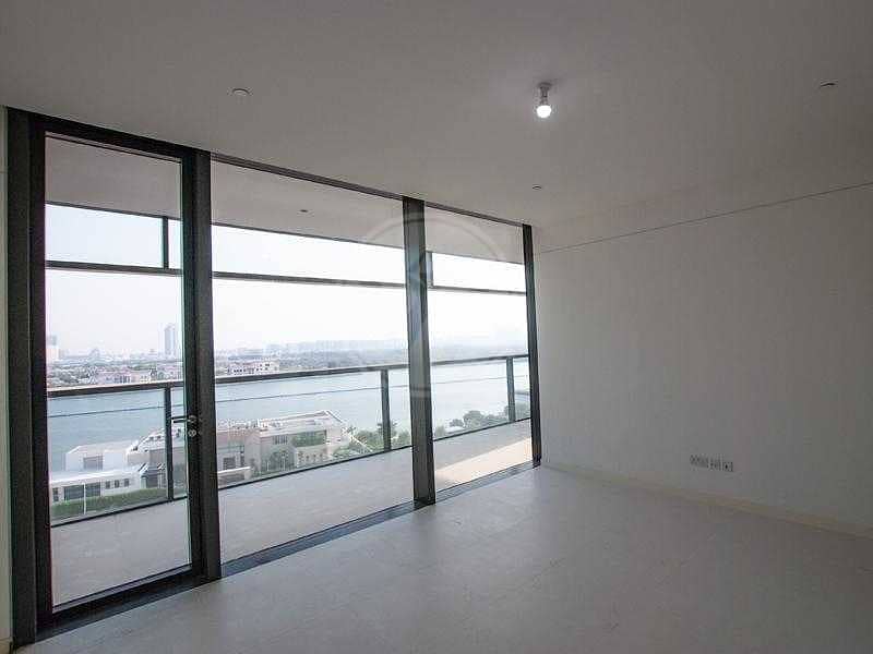 2 Sea view  | Contemporary finishes |  13 months contract  |  Flexible payments
