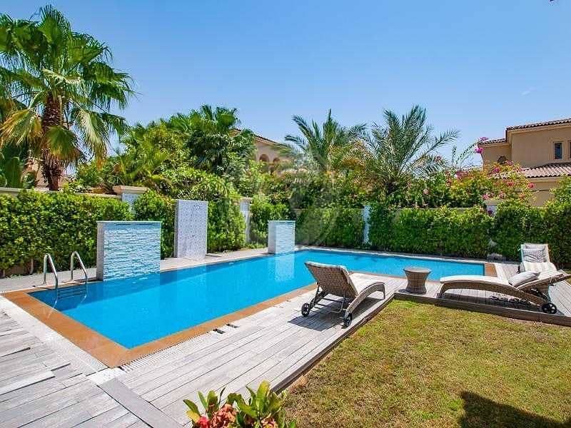 6 Executive villa with spectacular garden