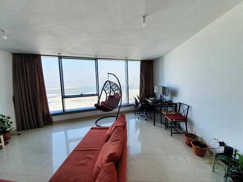 High floor unit | Vast views | Well maintained