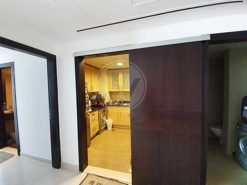 10 High floor unit | Vast views | Well maintained