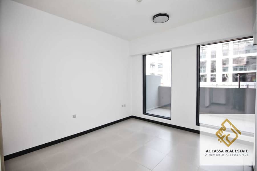 10 Brand New| Bright 1 bedroom | Vacant &  Ready to move in
