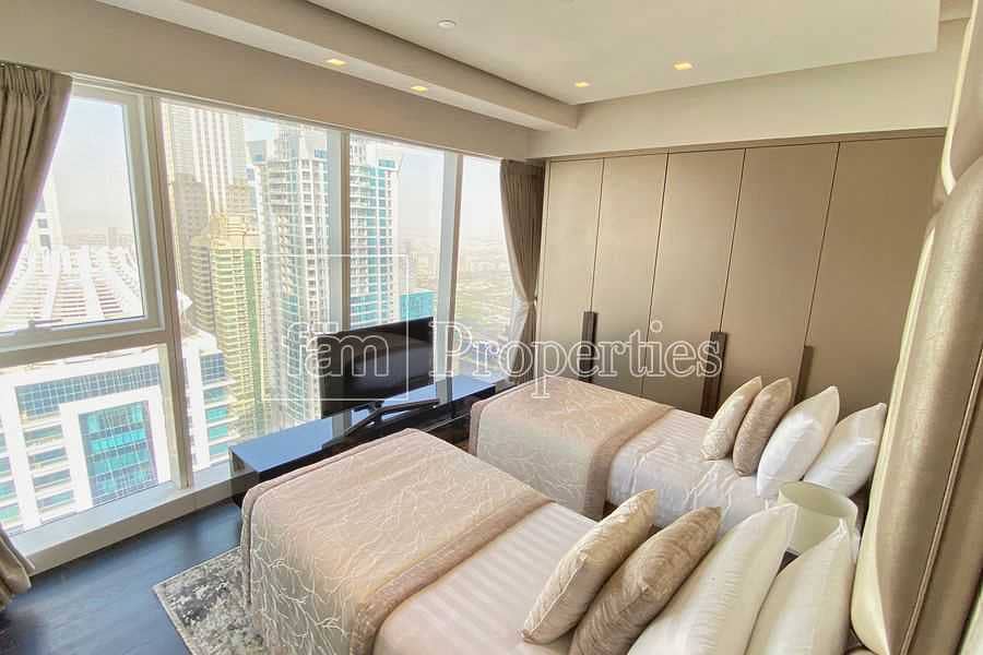 21 Luxurious 2BR with stunning Sea Palm view
