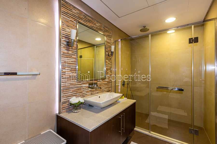 20 Duplex | Sheikh Zayed Road Skyline View