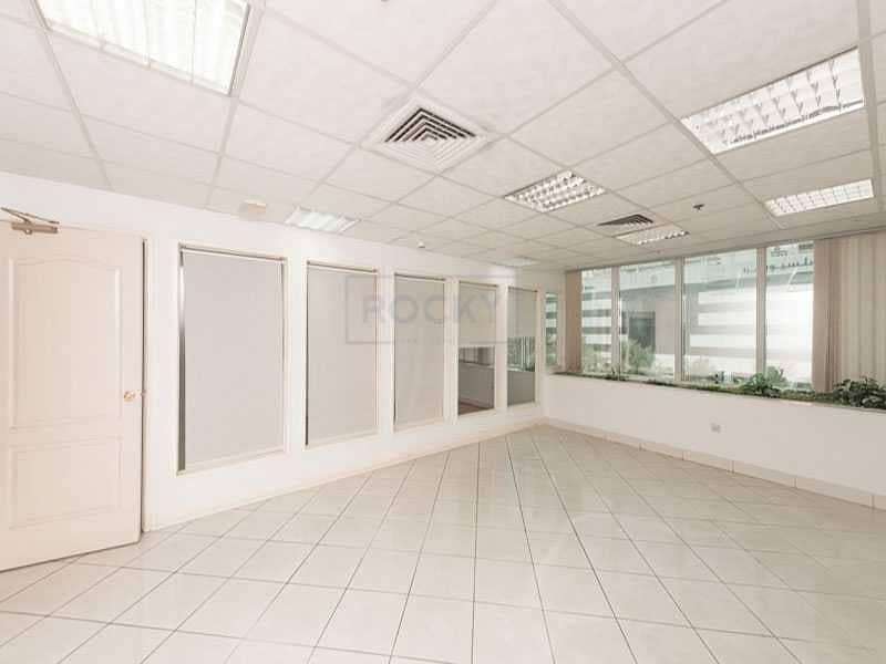 Incredible 1 B/R Office with Hot Plate and 1 Pantry in Deira