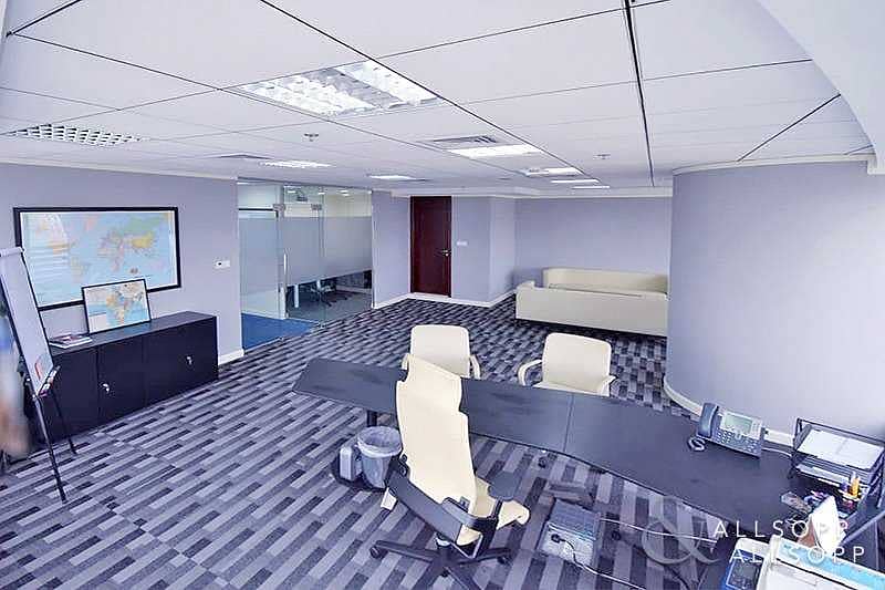 7 Fully Furnished | Half Floor | Amazing Office