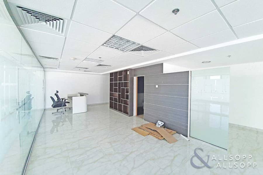 5 Fully Fitted | Vacant | Partitioned Office