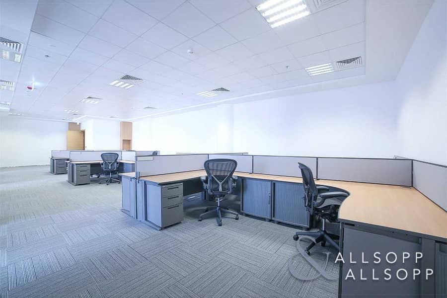 5 Fitted and Furnished | Luxury Office | DIFC
