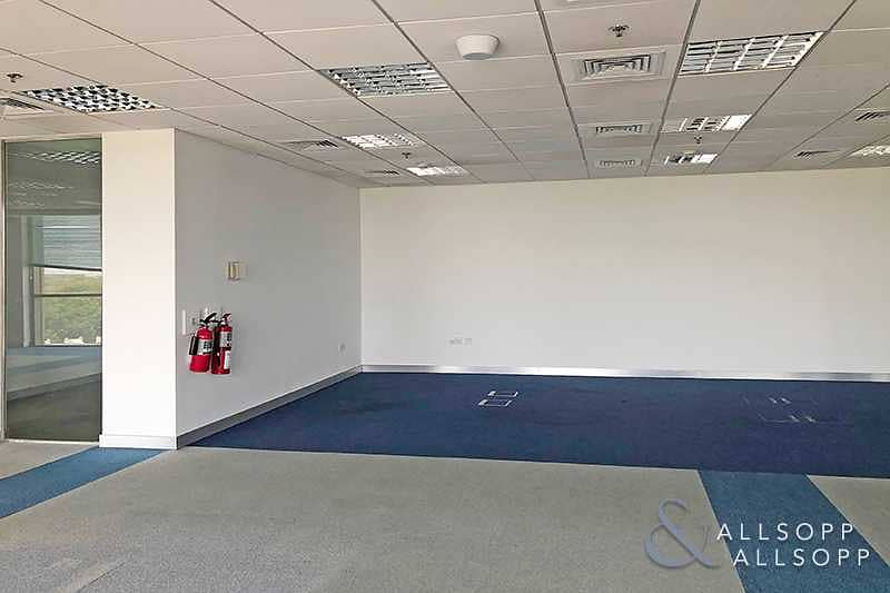 8 Fitted Office | Partitioned | 7 Parking Spaces