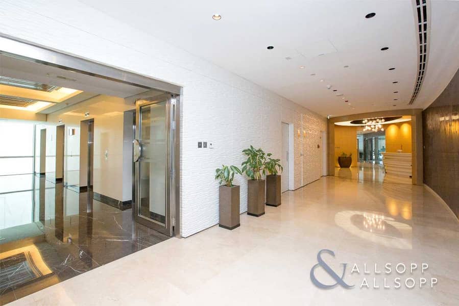 18 Full Floor | Fitted Office | Close to Metro