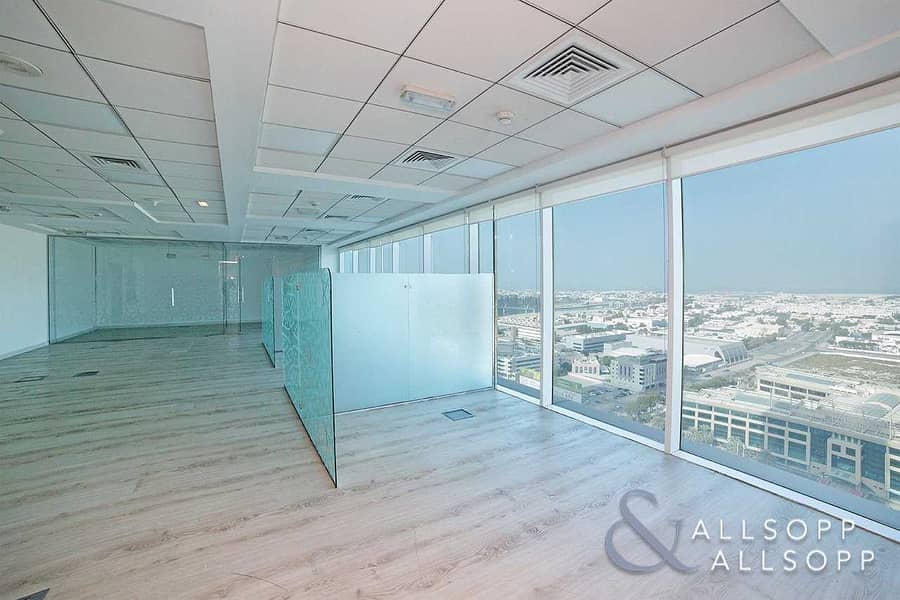 25 Fitted Partitioned | High Floor | Great Views