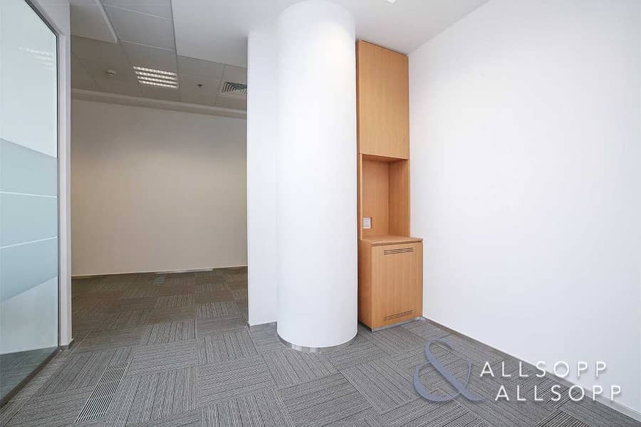3 DIFC | Fitted and Furnished Unit | Burj Daman