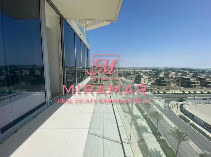 10 STUNNING AND LUXURIOUS 2B APARTMENT | PARTIAL SEA VIEW | HIGH FLOOR | RENT REFUND