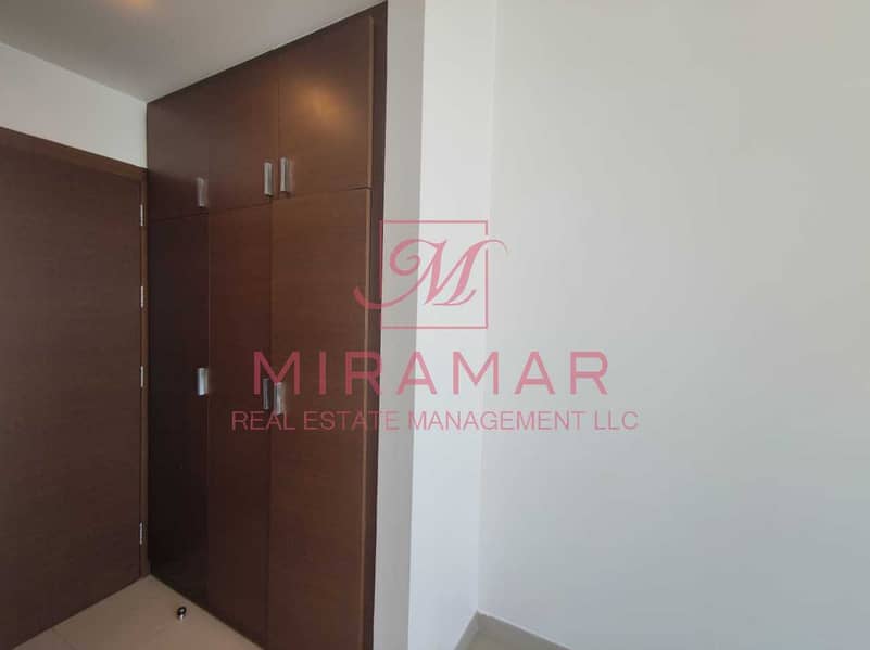 19 AMAZING SEA VIEW | HIGH FLOOR | LARGE 3B+MAIDS APARTMENT | LUXURY UNIT