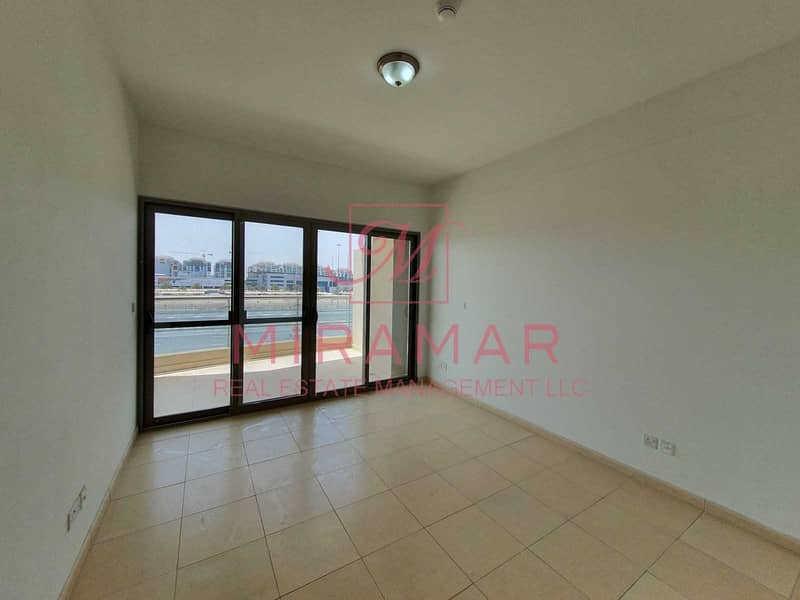 6 4 PAYMENTS!!! CHILLED WATER FREE!! EXCELLENT BALCONY!