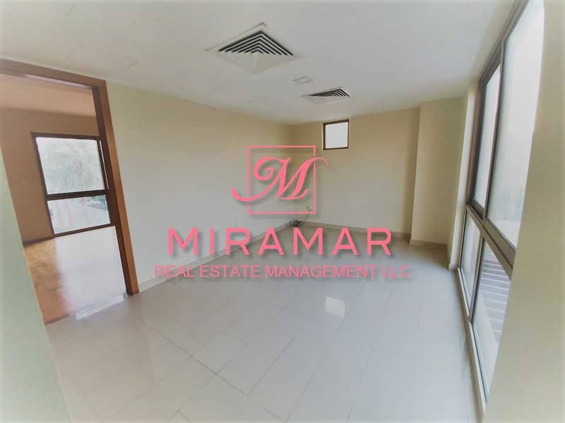 13 LUXURY 4B+MAIDS TOWNHOUSE WITH GARDEN | CORNER UNIT | PRIME LOCATION