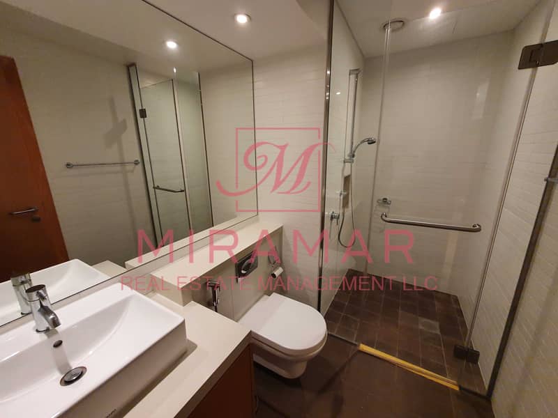 17 HOT DEAL! LARGE 3B+MAIDS APARTMENT | AMAZING VIEW | LUXURY UNIT