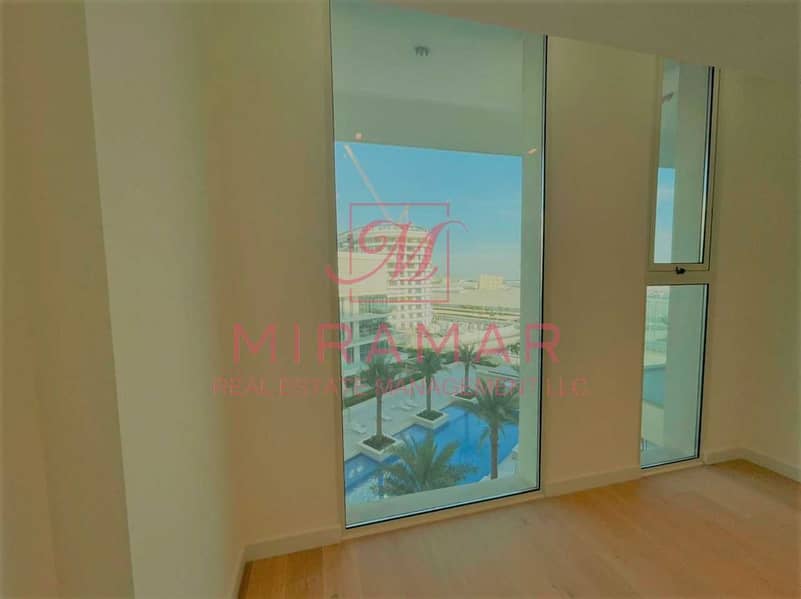 16 AMAZING POOL AND SEA VIEW | LUXURY 2B+MAIDS APARTMENT