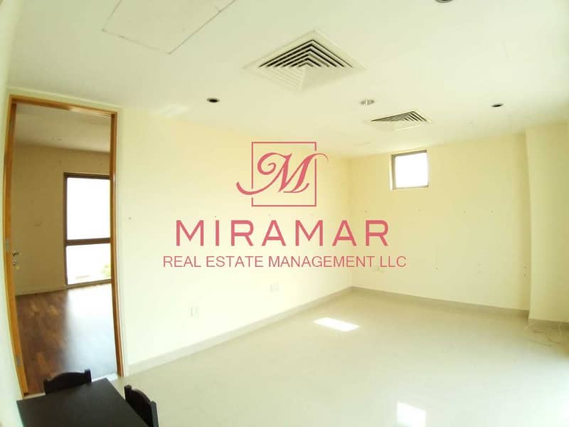 18 LUXURY 3B+MAIDS VILLA | LARGE UNIT | SMART LAYOUT