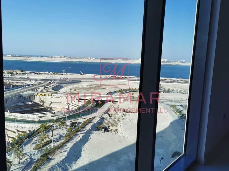 8 LARGE UNIT WITH BALCONY!!! HIGH FLOOR!! SEA VIEW!