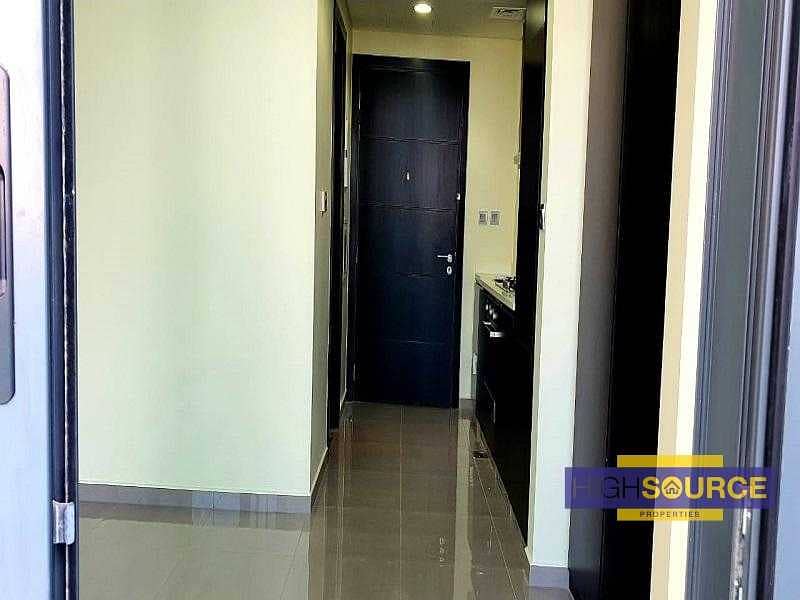 4 Brand New Full Facilities Studio with Balcony with Kitchen Appliances for Rent in Mernao Tower Tower