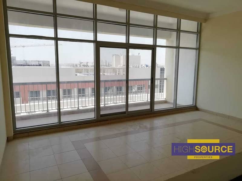 5 Full facility building | 1 Bedroom with balcony| Rent in Phase 2