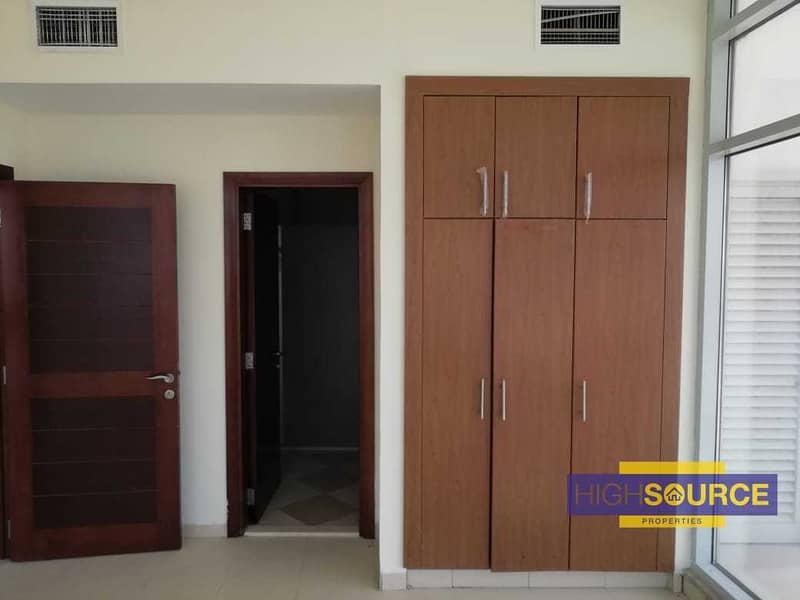 6 Full facility building | 1 Bedroom with balcony| Rent in Phase 2