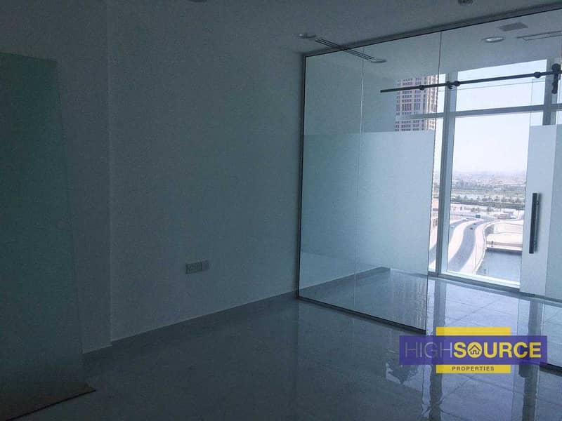 11 Hot deal -Separate office -Glass partition- Canal view-