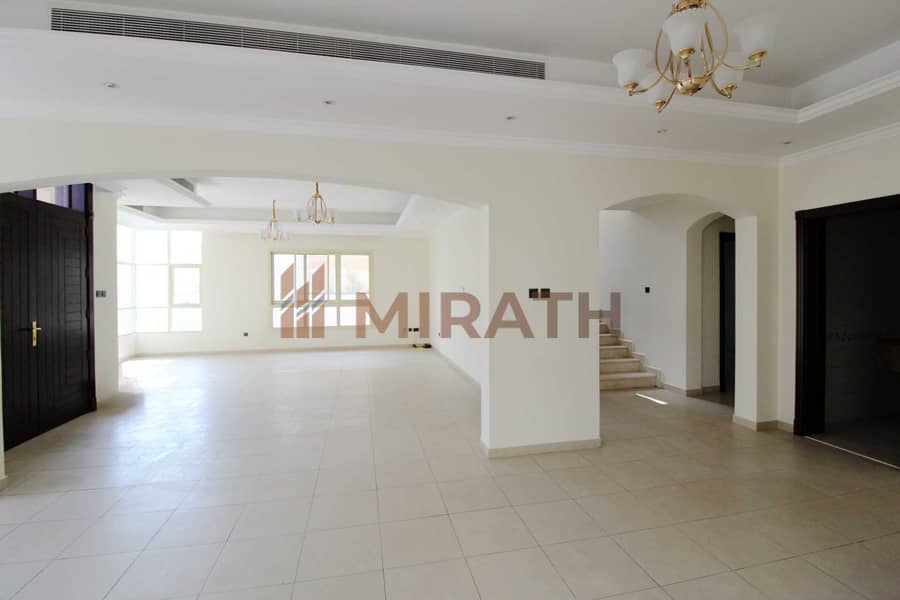 5 BRIGHT & MODERN 4BR VILLA WITH GOOD SIZED PLOT