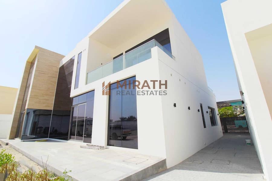 5 BRAND NEW CONTEMPORARY 5BR VILLA WITH HUGE PLOT