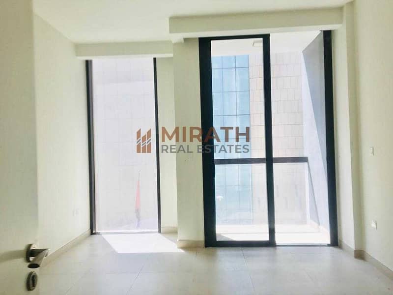 BRAND NEW APARTMENT NEAR TO METRO