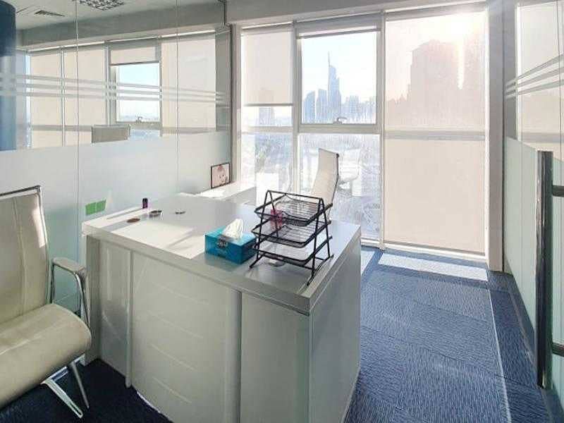 6 Vacant and Furnished Office with Partitions | Good Location